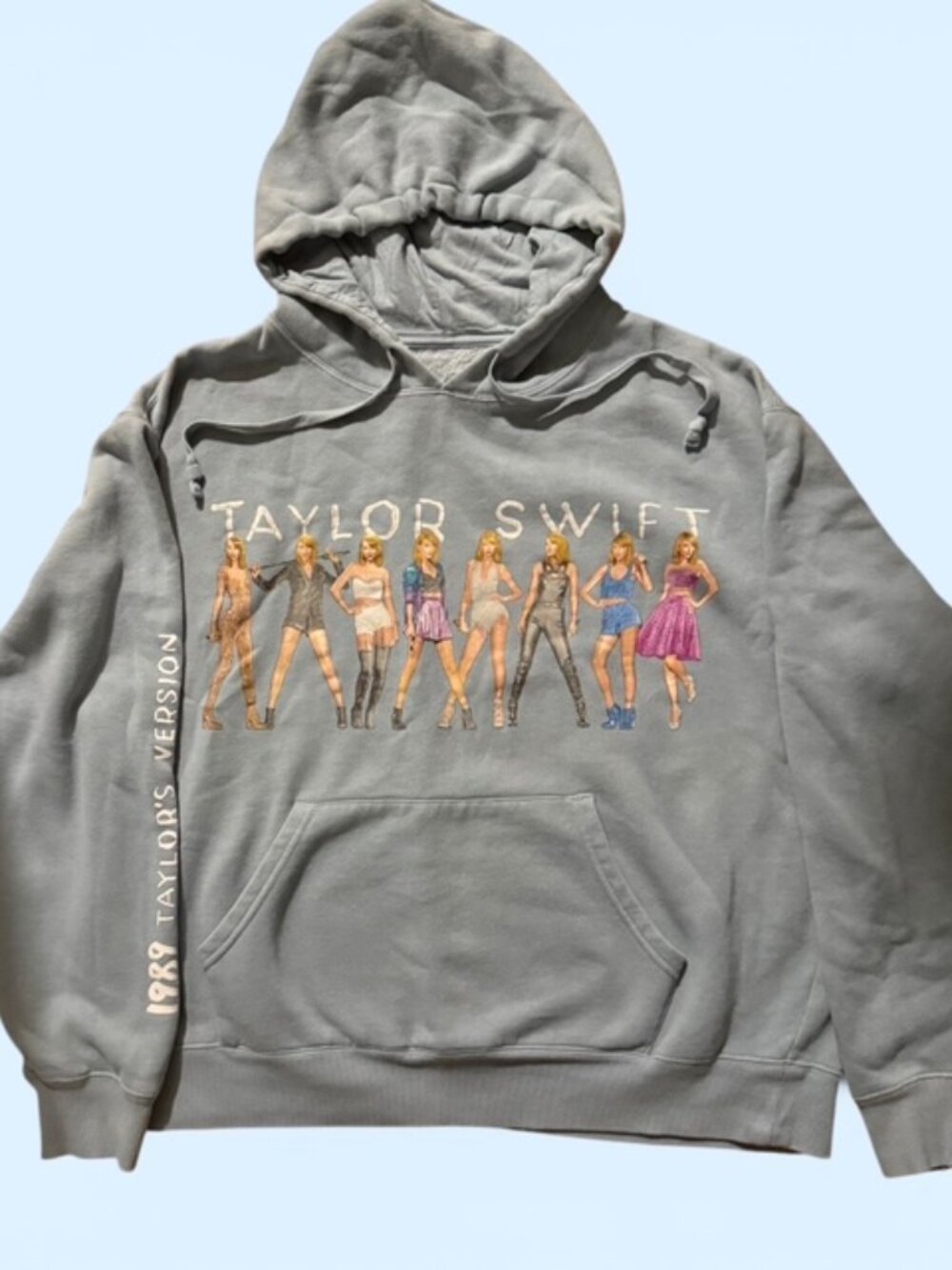 Taylor Swift 1989 Taylor’s Version Eras Tour Graphic Light Blue Hoodie Size L